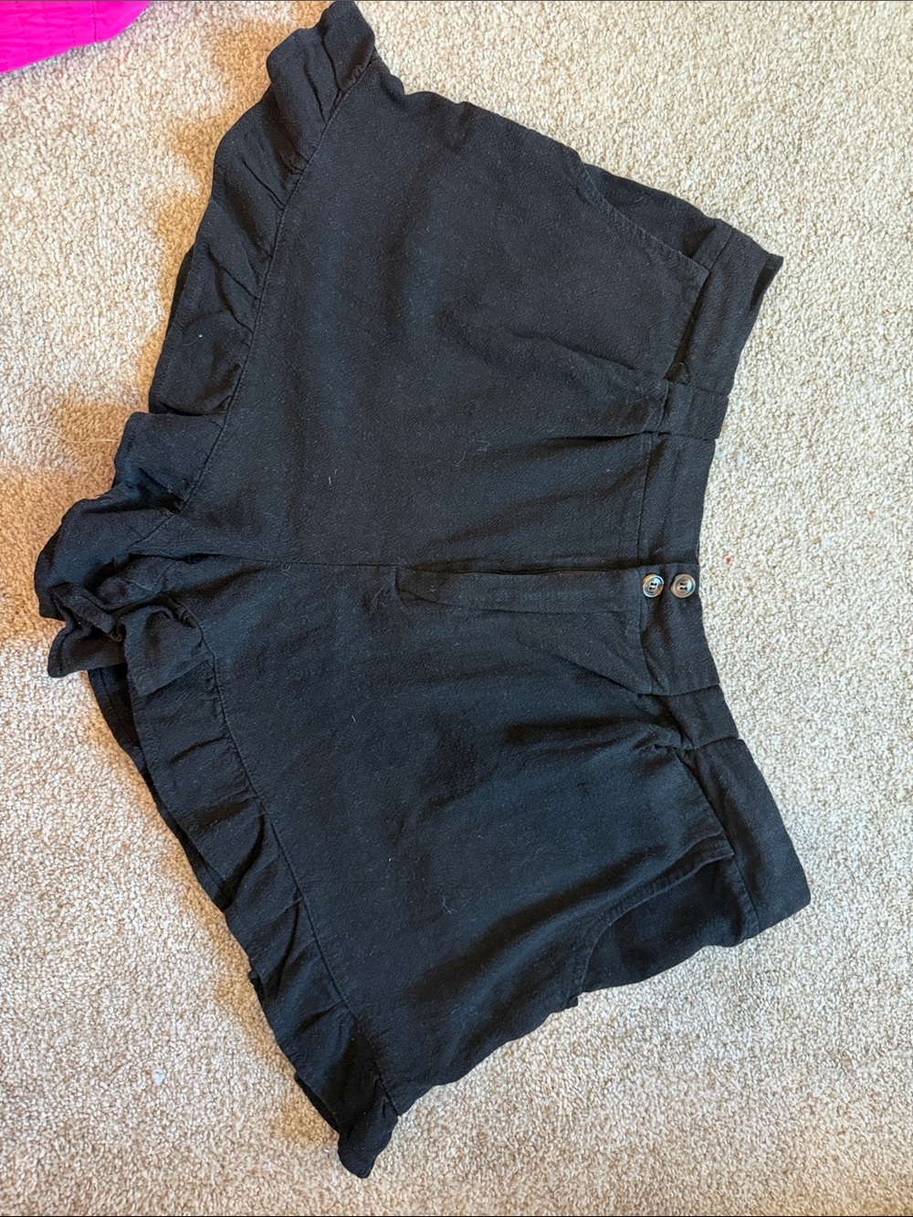 Umgee Black Ruffle-Hem Shorts